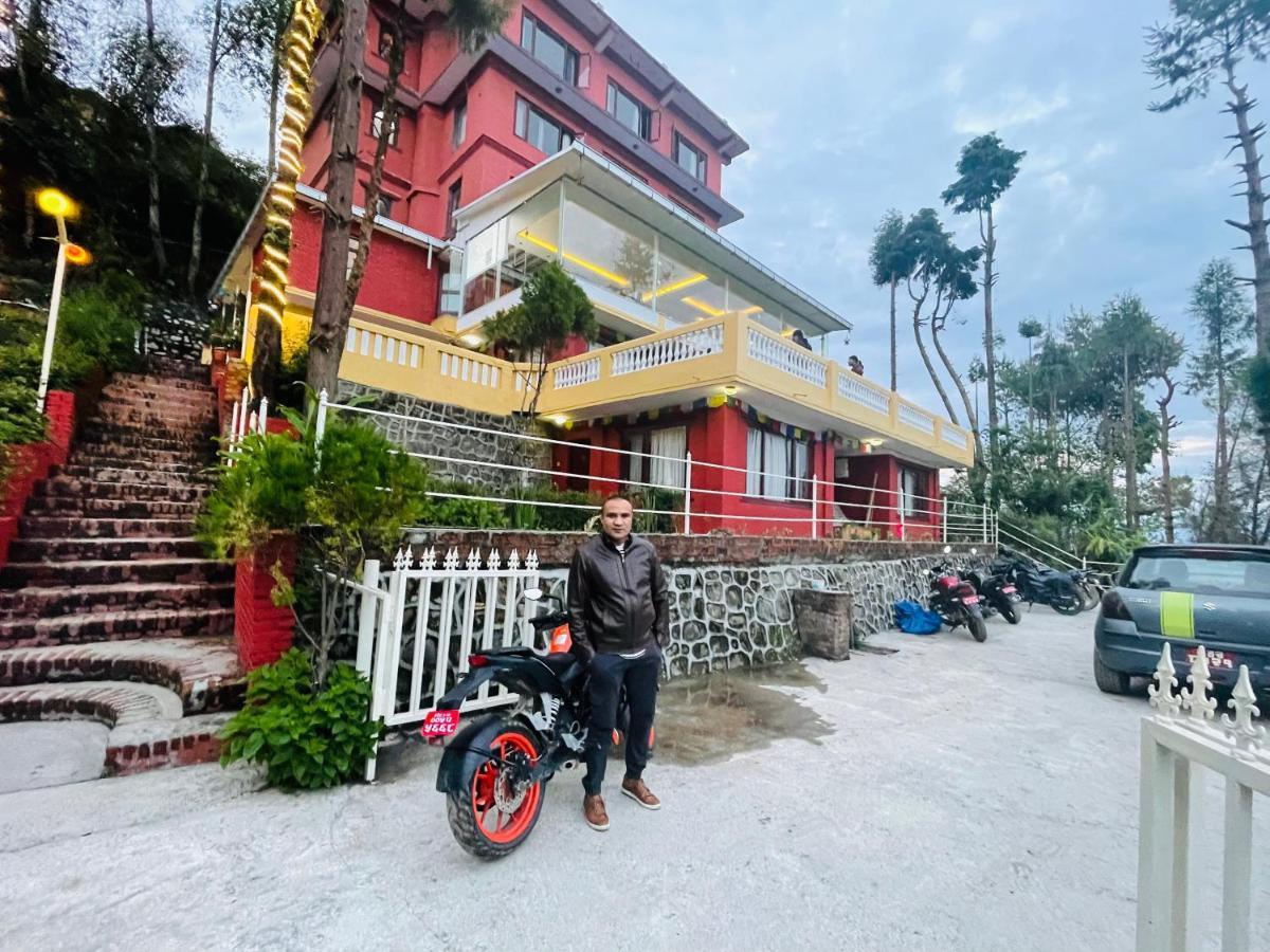 Mount Everest Hotel & Resort Nagarkot Zewnętrze zdjęcie