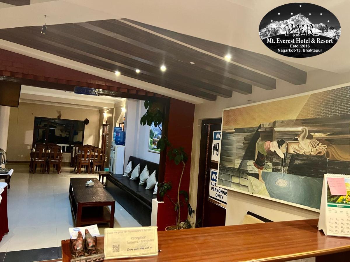 Mount Everest Hotel & Resort Nagarkot Zewnętrze zdjęcie