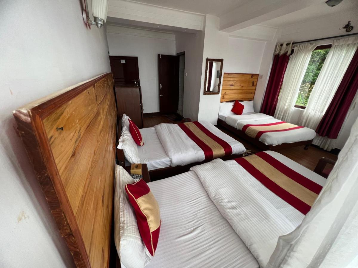 Mount Everest Hotel & Resort Nagarkot Zewnętrze zdjęcie