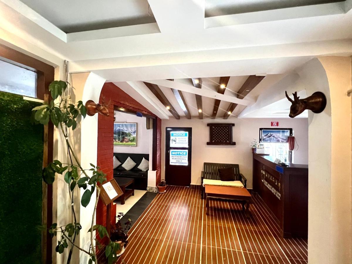 Mount Everest Hotel & Resort Nagarkot Zewnętrze zdjęcie