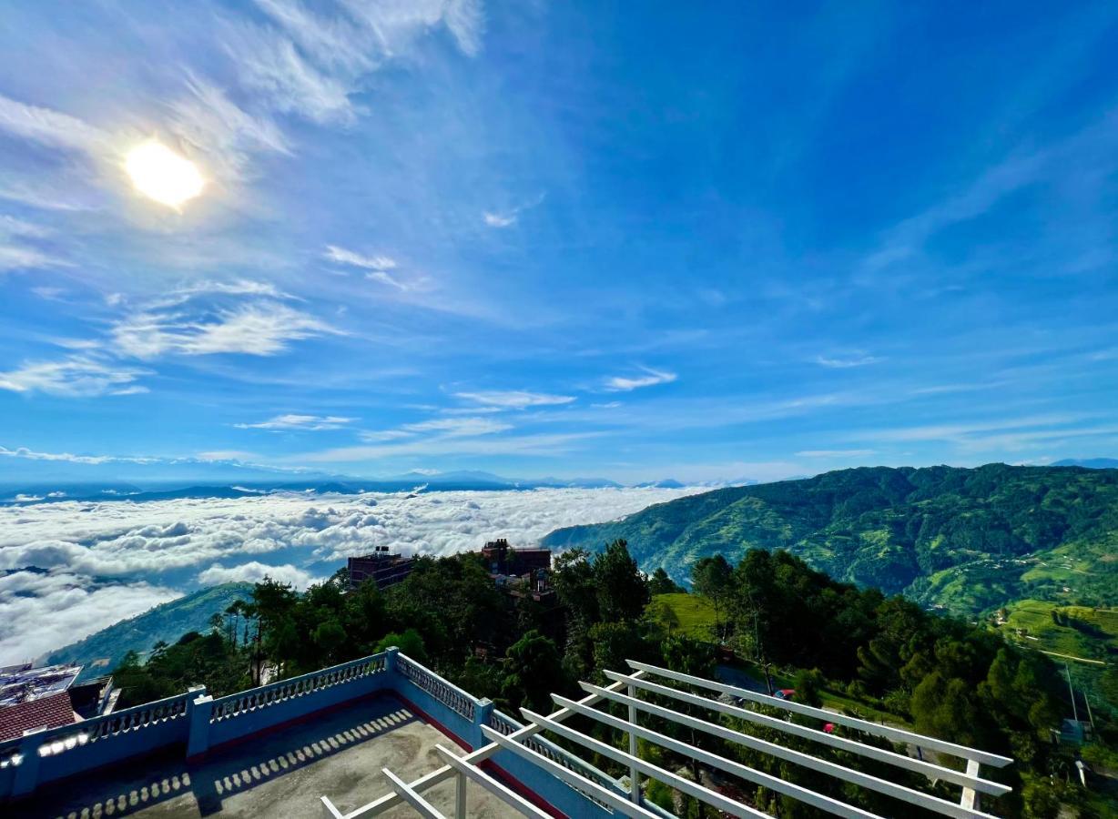 Mount Everest Hotel & Resort Nagarkot Zewnętrze zdjęcie