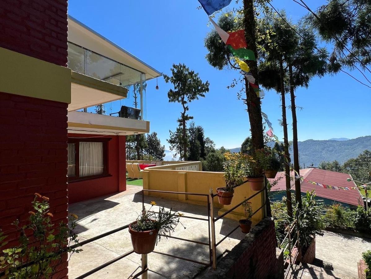 Mount Everest Hotel & Resort Nagarkot Zewnętrze zdjęcie