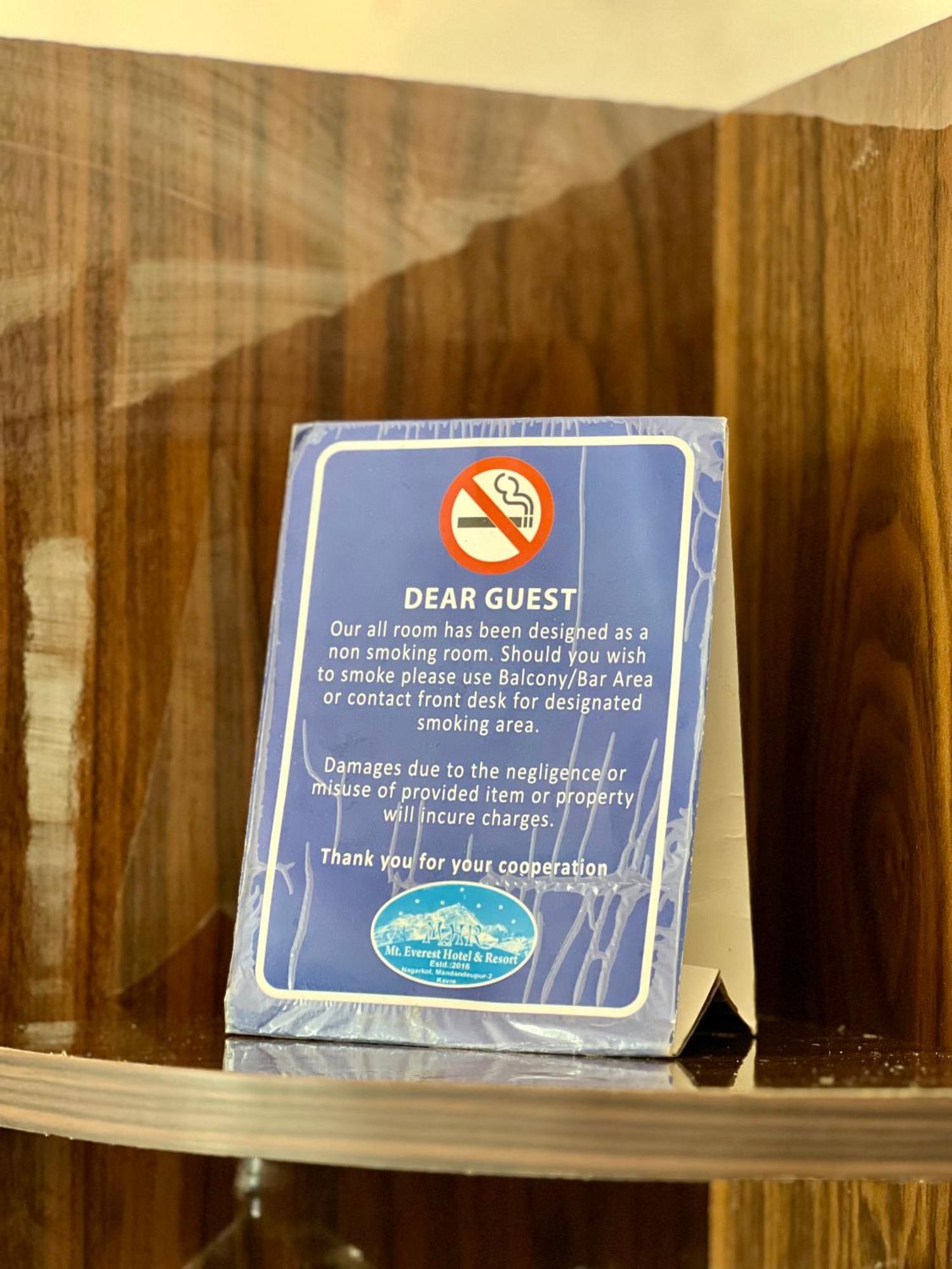 Mount Everest Hotel & Resort Nagarkot Zewnętrze zdjęcie